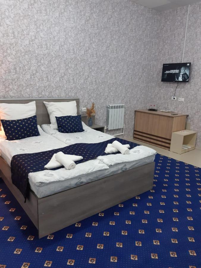 Lind Guest House B&B Ghiumri Exterior foto