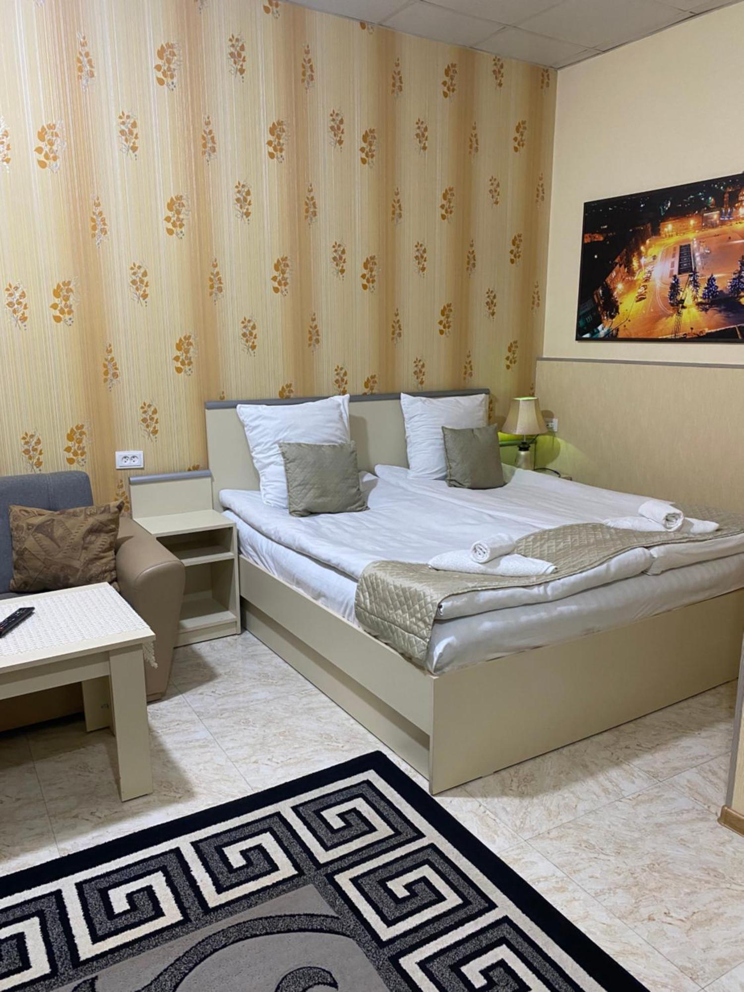 Lind Guest House B&B Ghiumri Exterior foto